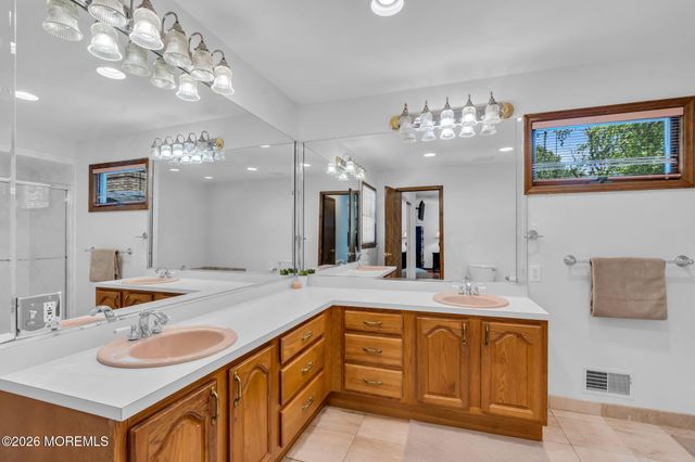 2003 Finderne Street, Oakhurst, NJ 07755