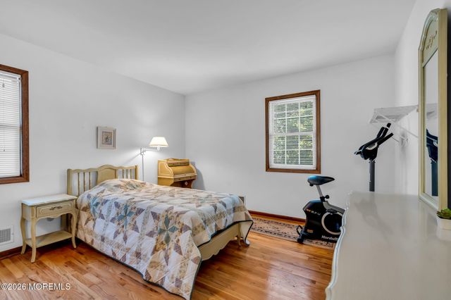 2003 Finderne Street, Oakhurst, NJ 07755
