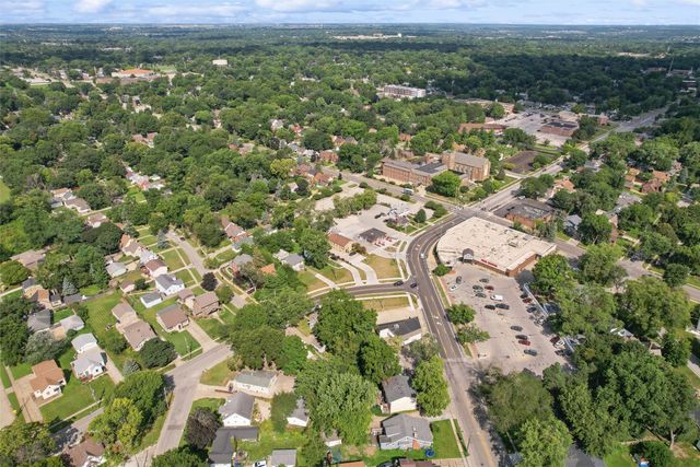 1725 41st Street, Des Moines, IA 50310