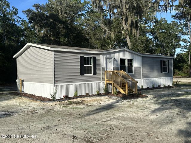 138 NICHOLS Road, Florahome, FL 32140