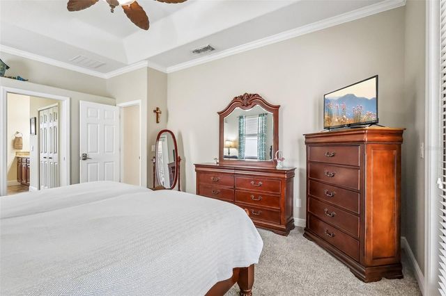 115 W BLUE WATER EDGE DRIVE, Eustis, FL 32736
