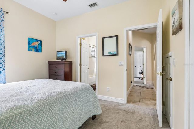 115 W BLUE WATER EDGE DRIVE, Eustis, FL 32736