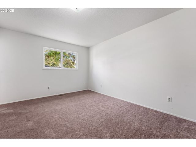 5750 Sw 167TH Ave, Beaverton, OR 97007