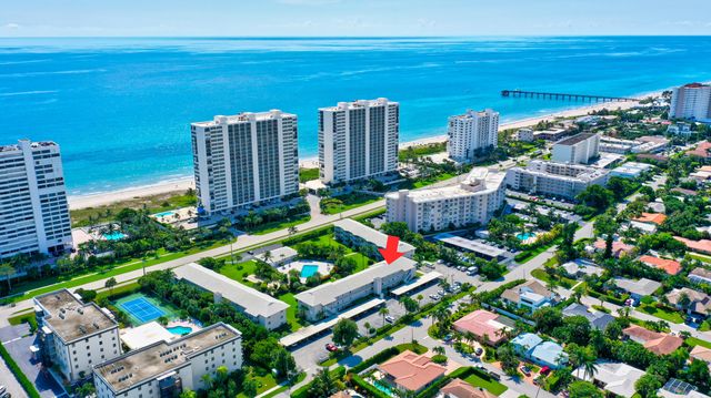 2730 Banyan Road 26, Boca Raton, FL 33432