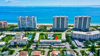 2730 Banyan Road 26, Boca Raton, FL 33432