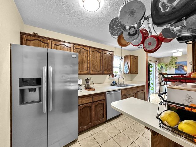 1097 Willow Way, Santa Fe, NM 87507