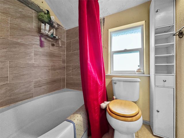 1097 Willow Way, Santa Fe, NM 87507