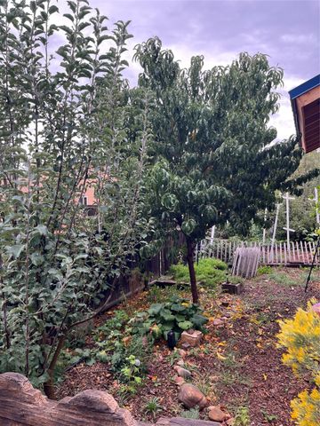 1097 Willow Way, Santa Fe, NM 87507