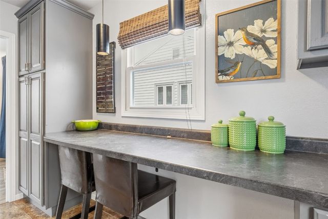 3752 F Avenue NE, Cedar Rapids, IA 52402