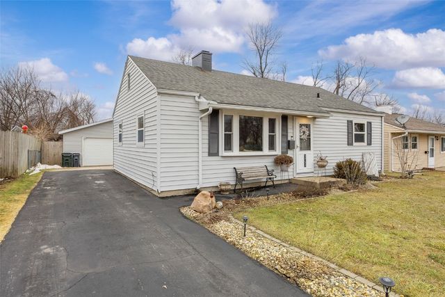 3752 F Avenue NE, Cedar Rapids, IA 52402