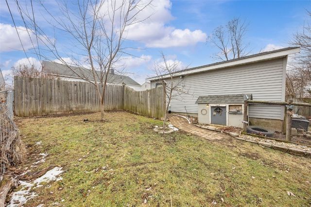 3752 F Avenue NE, Cedar Rapids, IA 52402