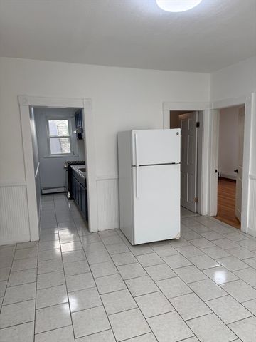 45 Cedar St 3, Lawrence, MA 01841