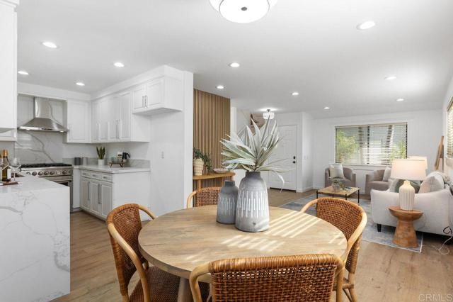 363 HEMLOCK Avenue C, Carlsbad, CA 92008