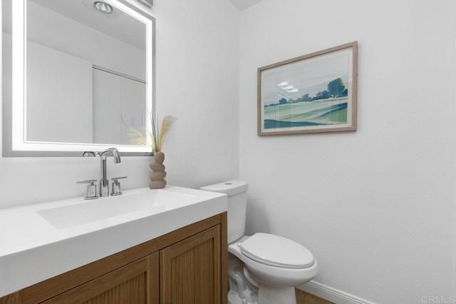 363 HEMLOCK Avenue C, Carlsbad, CA 92008