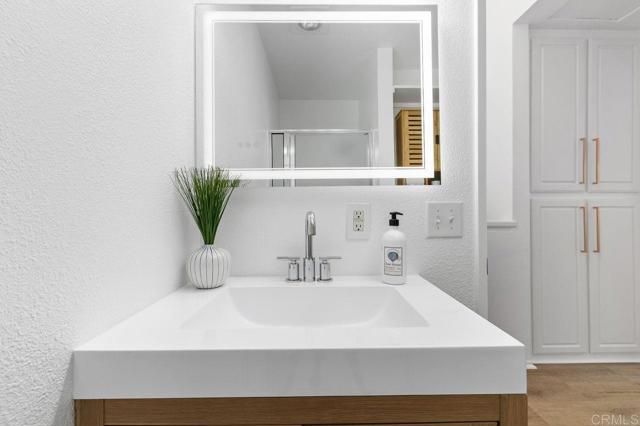 363 HEMLOCK Avenue C, Carlsbad, CA 92008