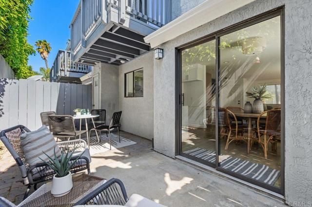 363 HEMLOCK Avenue C, Carlsbad, CA 92008