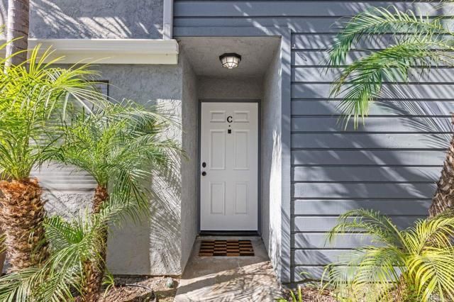 363 HEMLOCK Avenue C, Carlsbad, CA 92008