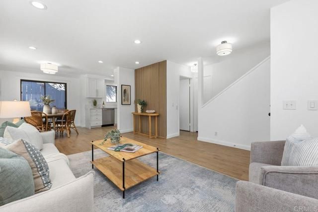 363 HEMLOCK Avenue C, Carlsbad, CA 92008