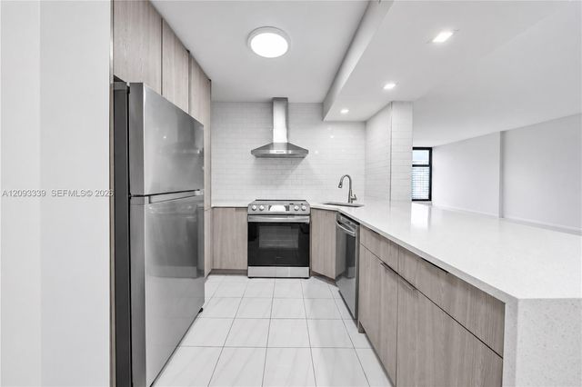 2049 S Ocean Drive PH4, Hallandale Beach, FL 33009