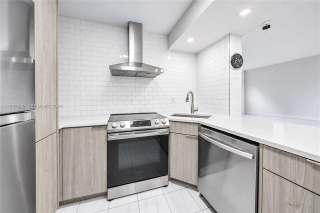 2049 S Ocean Drive PH4, Hallandale Beach, FL 33009