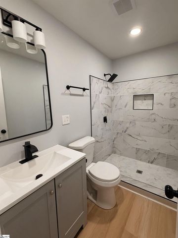 1218 S Fant Street, Anderson, SC 29624