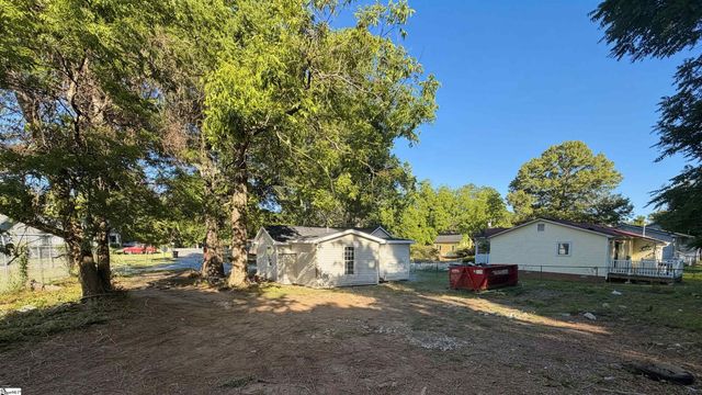 1218 S Fant Street, Anderson, SC 29624