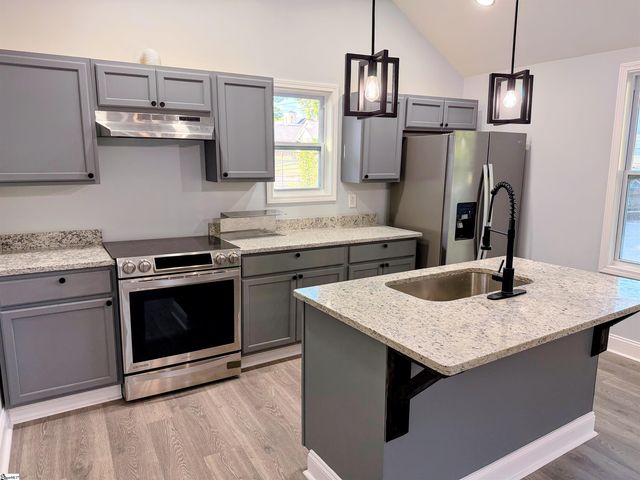 1218 S Fant Street, Anderson, SC 29624