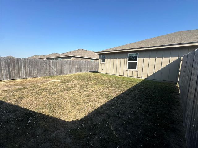 3102 Stonewall DR B, Temple, TX 76501