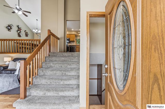 6632 S 86th Avenue Circle, Ralston, NE 68127