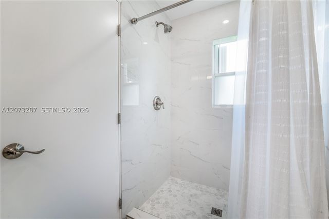 317 SE 3rd Ter, Dania Beach, FL 33004