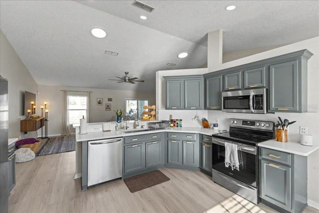 342 MARINERS GATE DRIVE, Edgewater, FL 32141