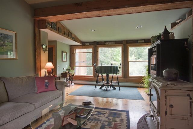 212 Thrall Road, Poultney, VT 05764