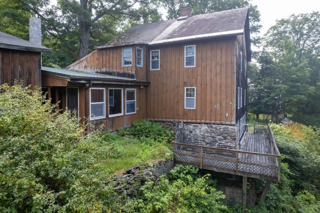 212 Thrall Road, Poultney, VT 05764