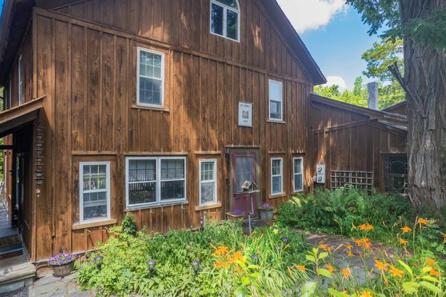212 Thrall Road, Poultney, VT 05764
