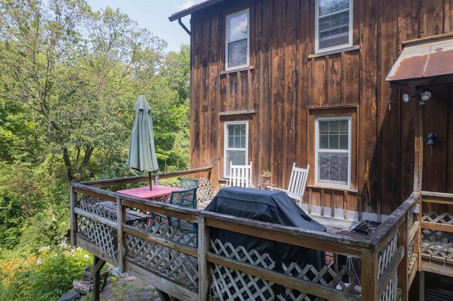 212 Thrall Road, Poultney, VT 05764
