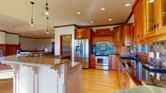 S3358 Hass LANE, Viroqua, WI 54665