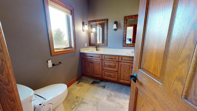 S3358 Hass LANE, Viroqua, WI 54665