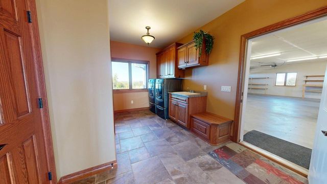 S3358 Hass LANE, Viroqua, WI 54665