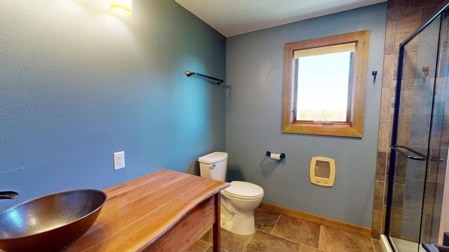 S3358 Hass LANE, Viroqua, WI 54665