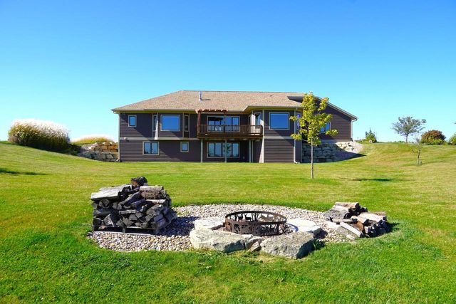 S3358 Hass LANE, Viroqua, WI 54665