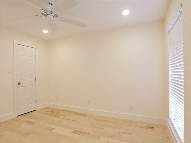 909 Reinli ST 238, Austin, TX 78751