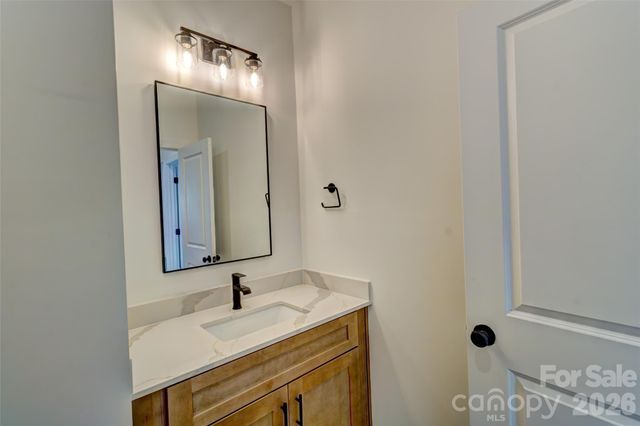 1021 Harrogate Drive, Bessemer City, NC 28016