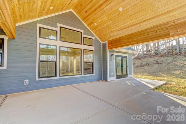 1021 Harrogate Drive, Bessemer City, NC 28016