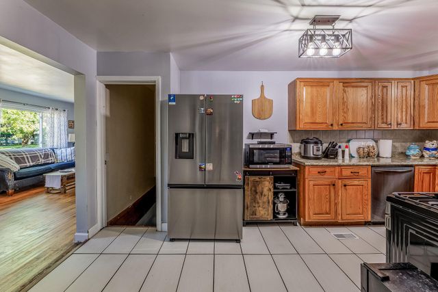 4571 King Street, Montague City, MI 49437