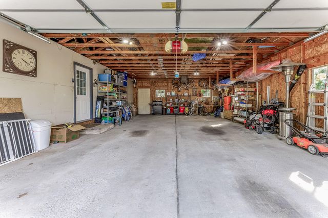 4571 King Street, Montague City, MI 49437