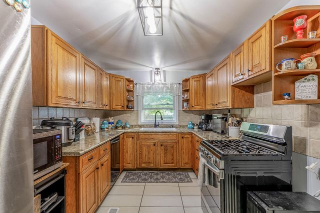 4571 King Street, Montague City, MI 49437