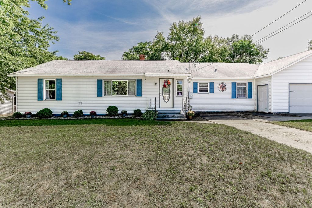 4571 King Street, Montague City, MI 49437
