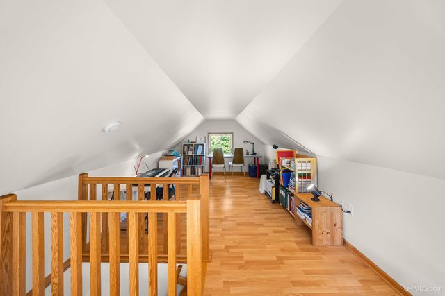 305 Emerald Street, Houghton, MI 49931