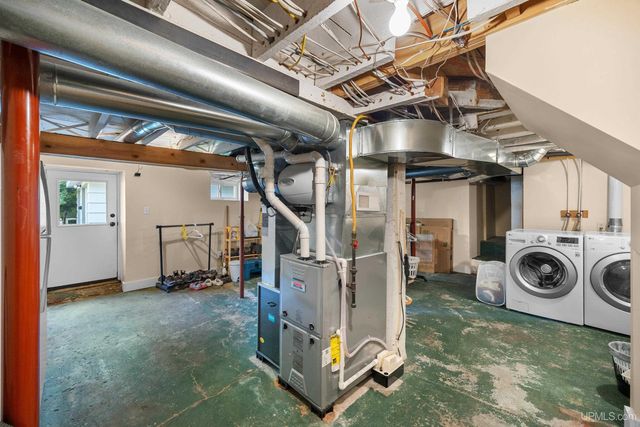 305 Emerald Street, Houghton, MI 49931