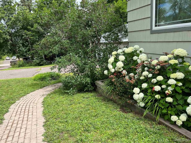 305 Emerald Street, Houghton, MI 49931